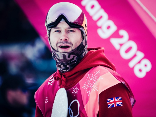 Peržengiant ribas / Crossing beyond